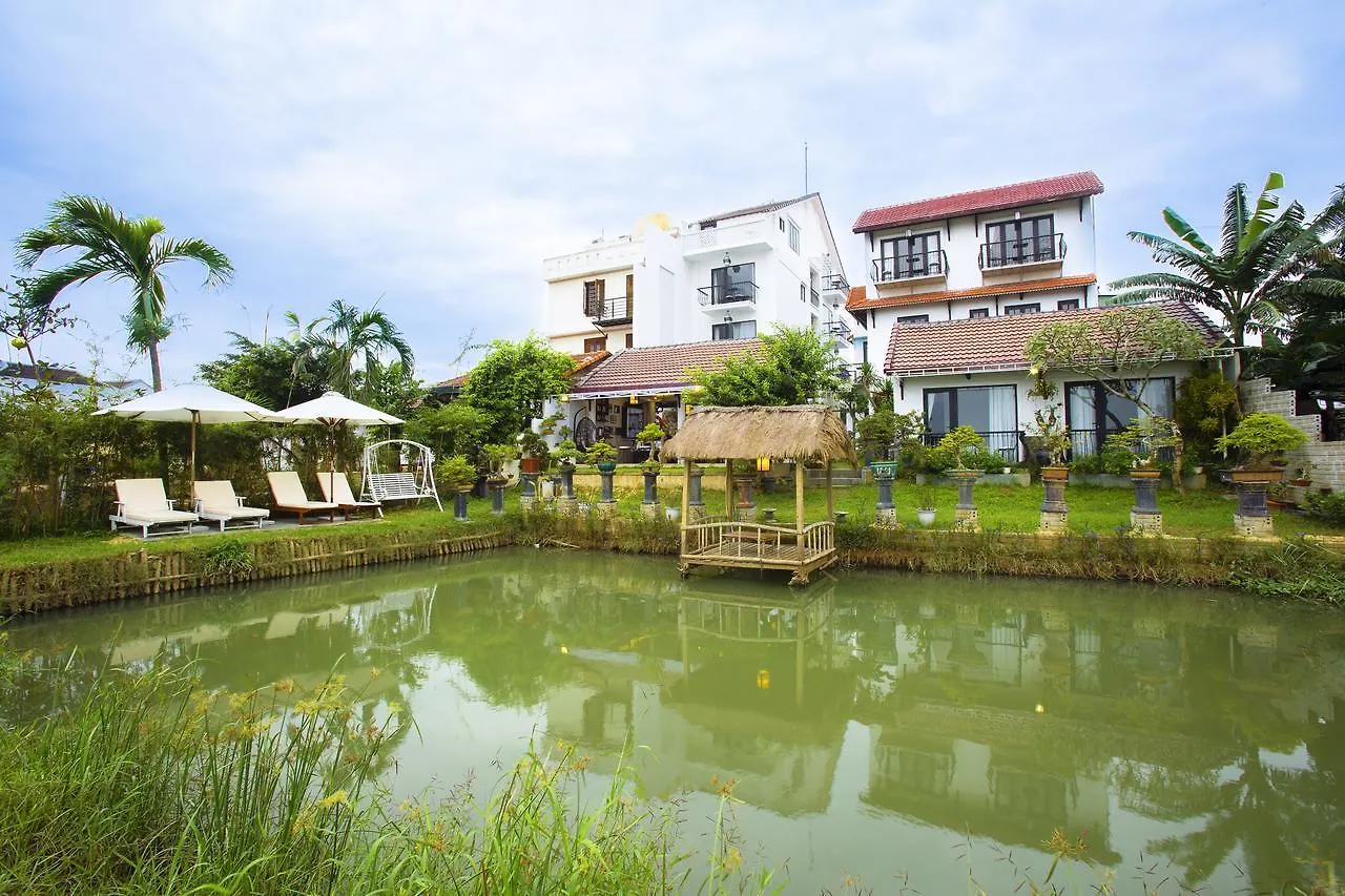 Riverside Impression Villa Хойан