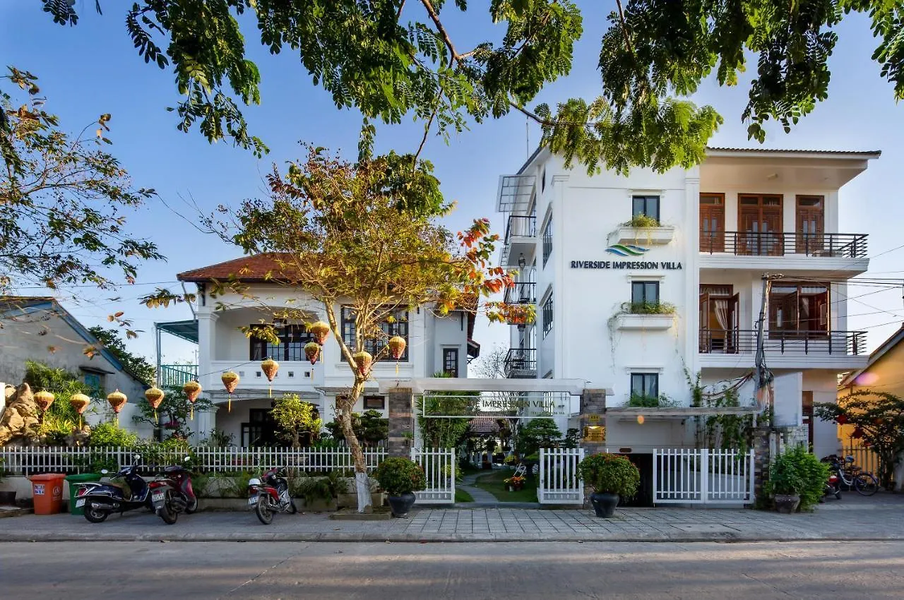 Riverside Impression Villa Хойан