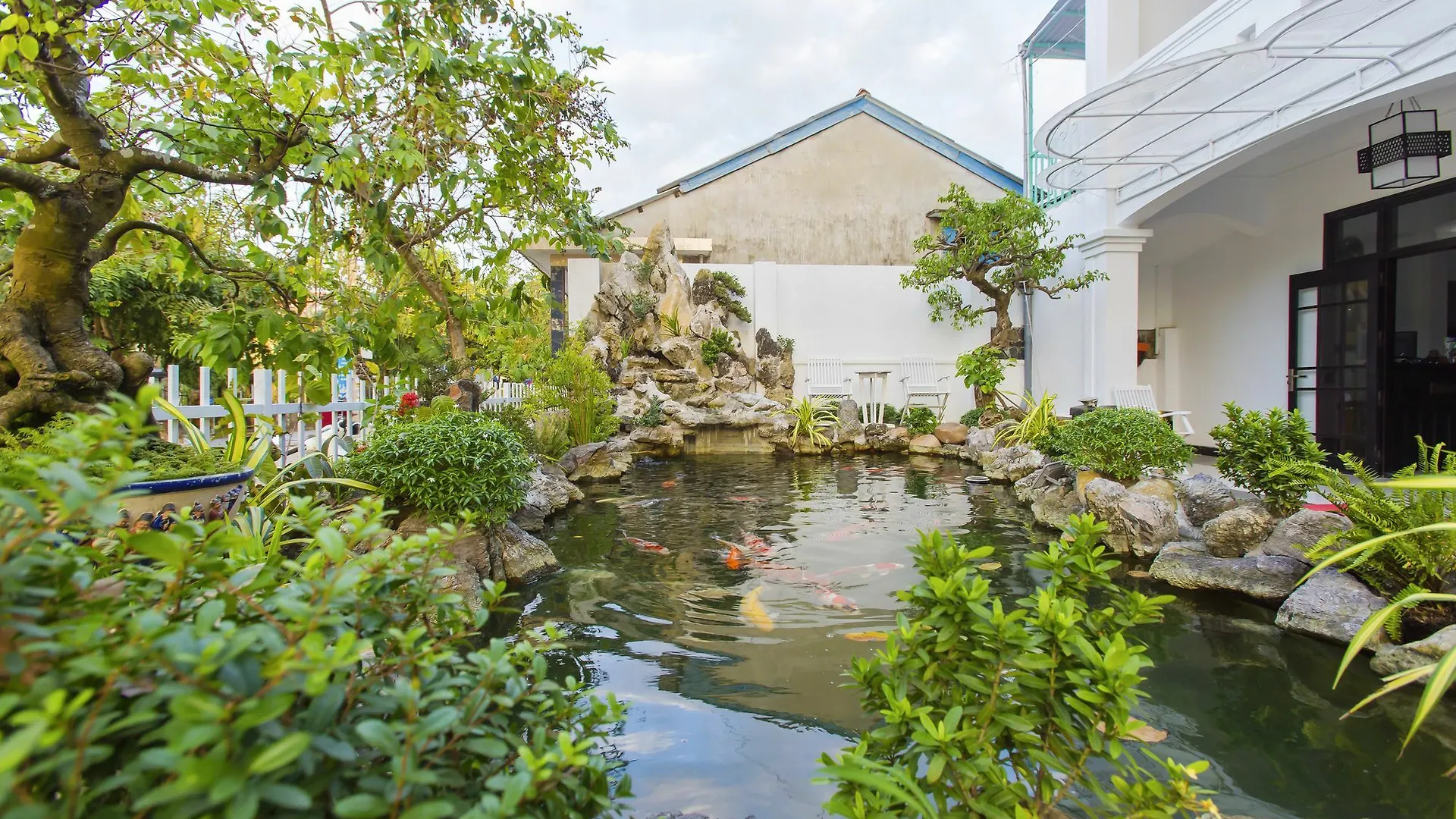 Riverside Impression Villa Хойан